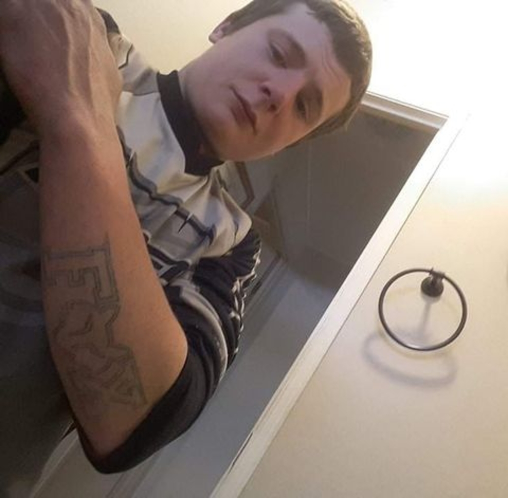 Meet your Posher, Justin